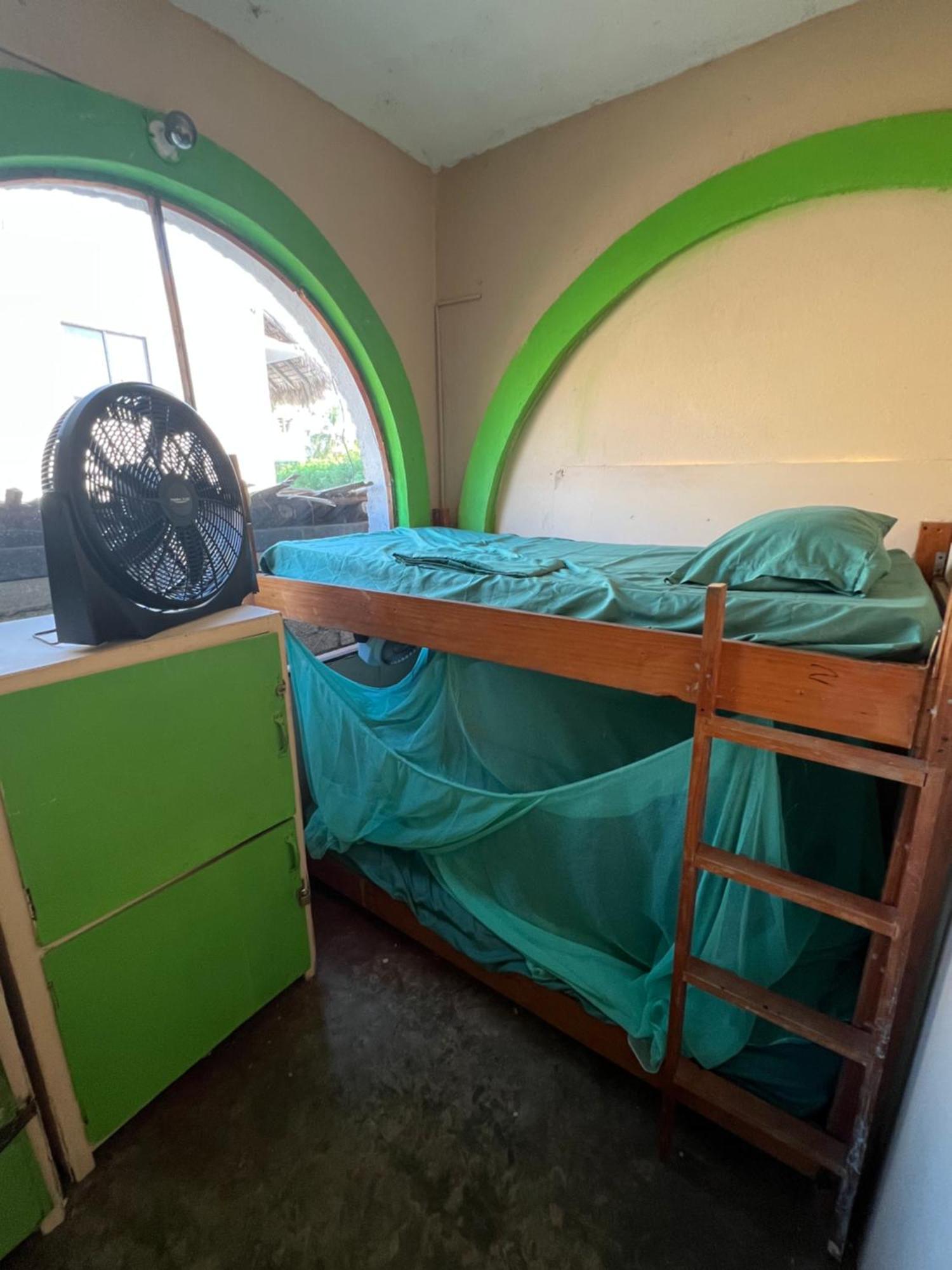 Pipeline Hostel بويرتو إسكونديدو المظهر الخارجي الصورة