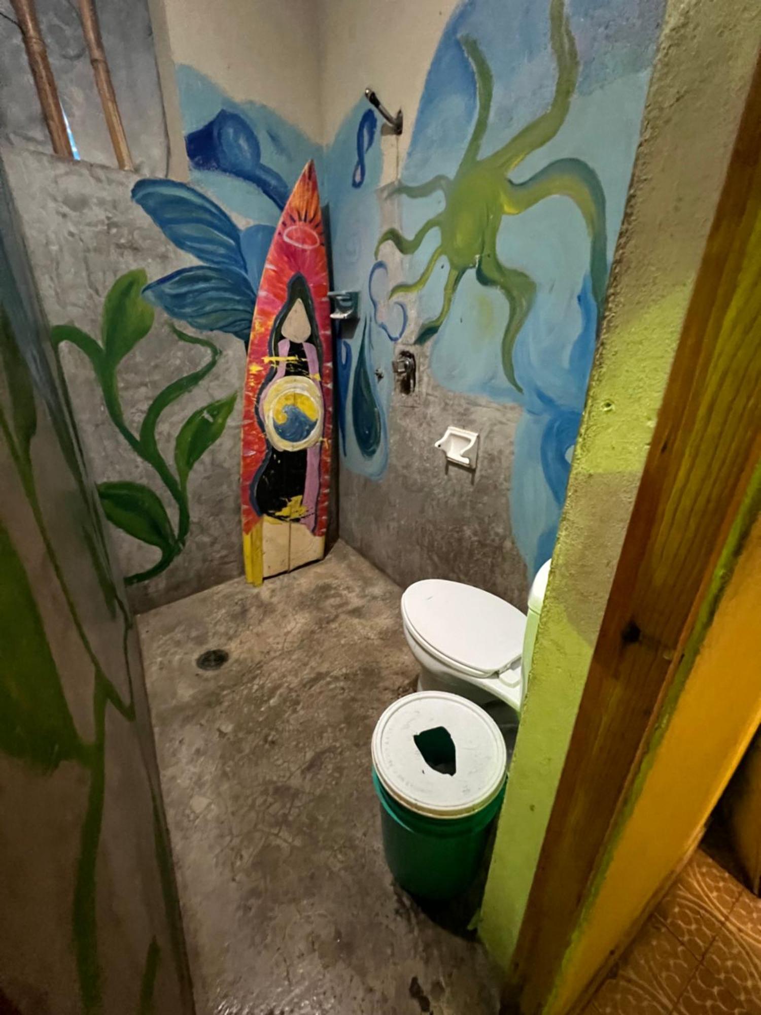 Pipeline Hostel بويرتو إسكونديدو المظهر الخارجي الصورة